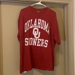 Vintage Oklahoma university t-shirt